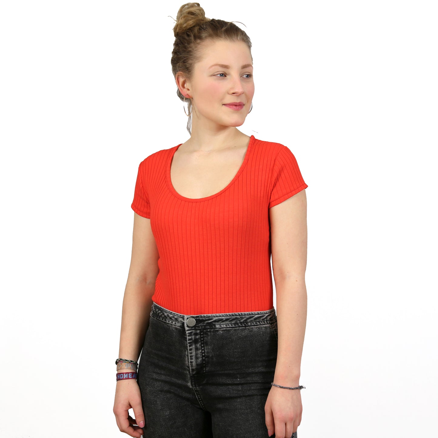 Body FRAU BECKY | Papierschnitt