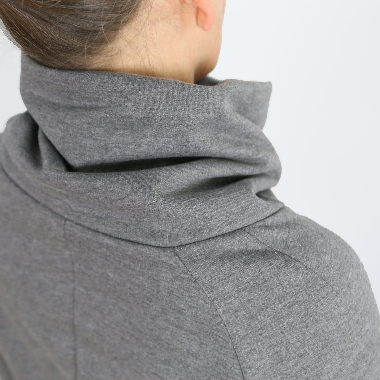 Sweatkleid mit Rollkragen, FRAU POLLY, Papierschnitt