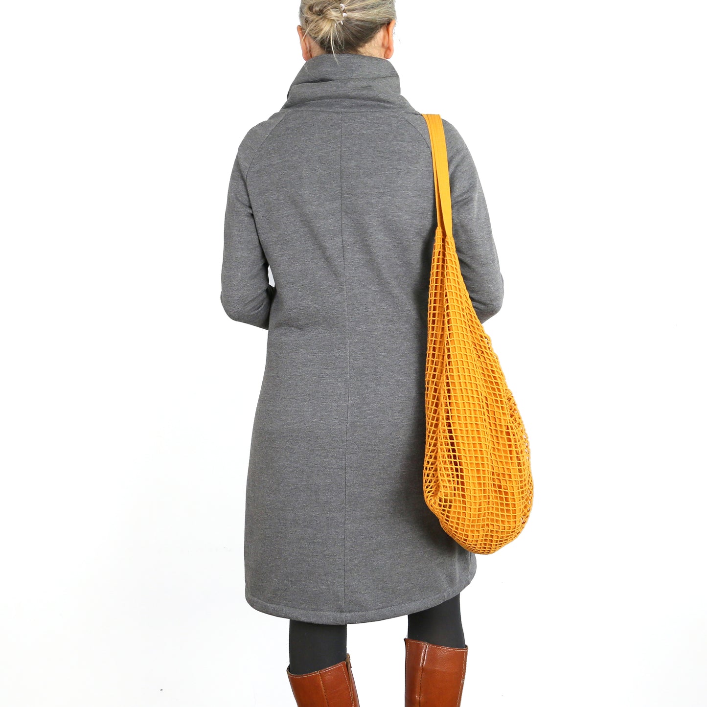 Sweatkleid mit Rollkragen, FRAU POLLY, Papierschnitt