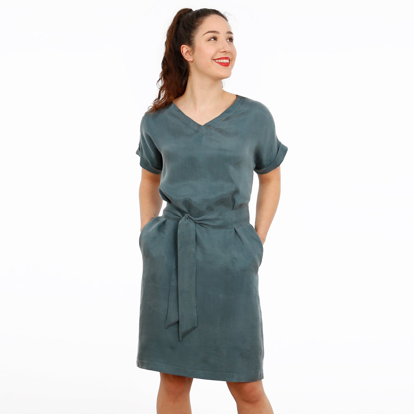 Kleid FRAU VIKKI | Papierschnitt