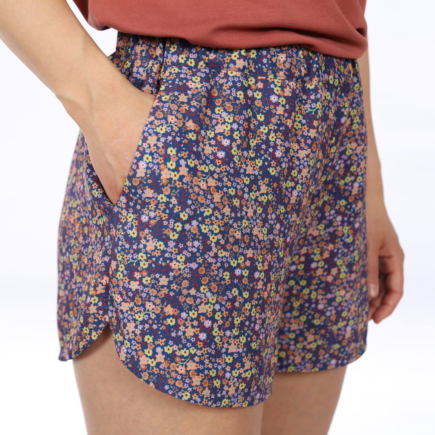 Shorts FRAU JESSIE | Papierschnitt