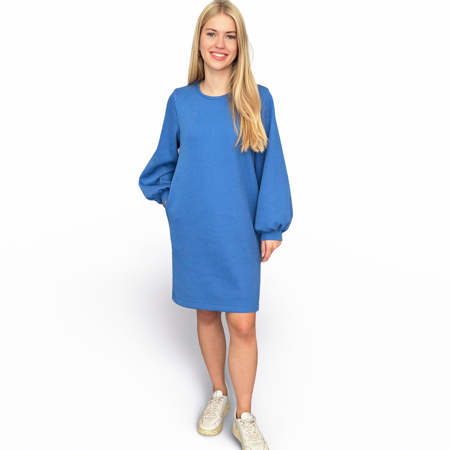 Kurzes Sweatkleid FRAU LINN | eBook