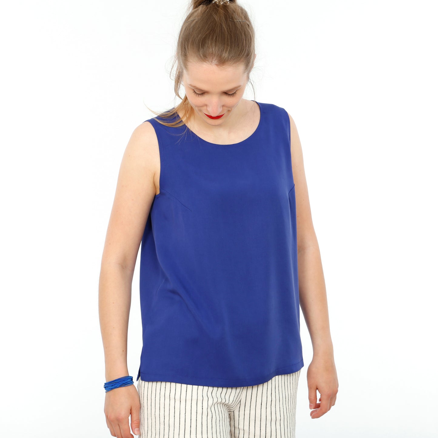 Top FRAU MERLE | Papierschnitt