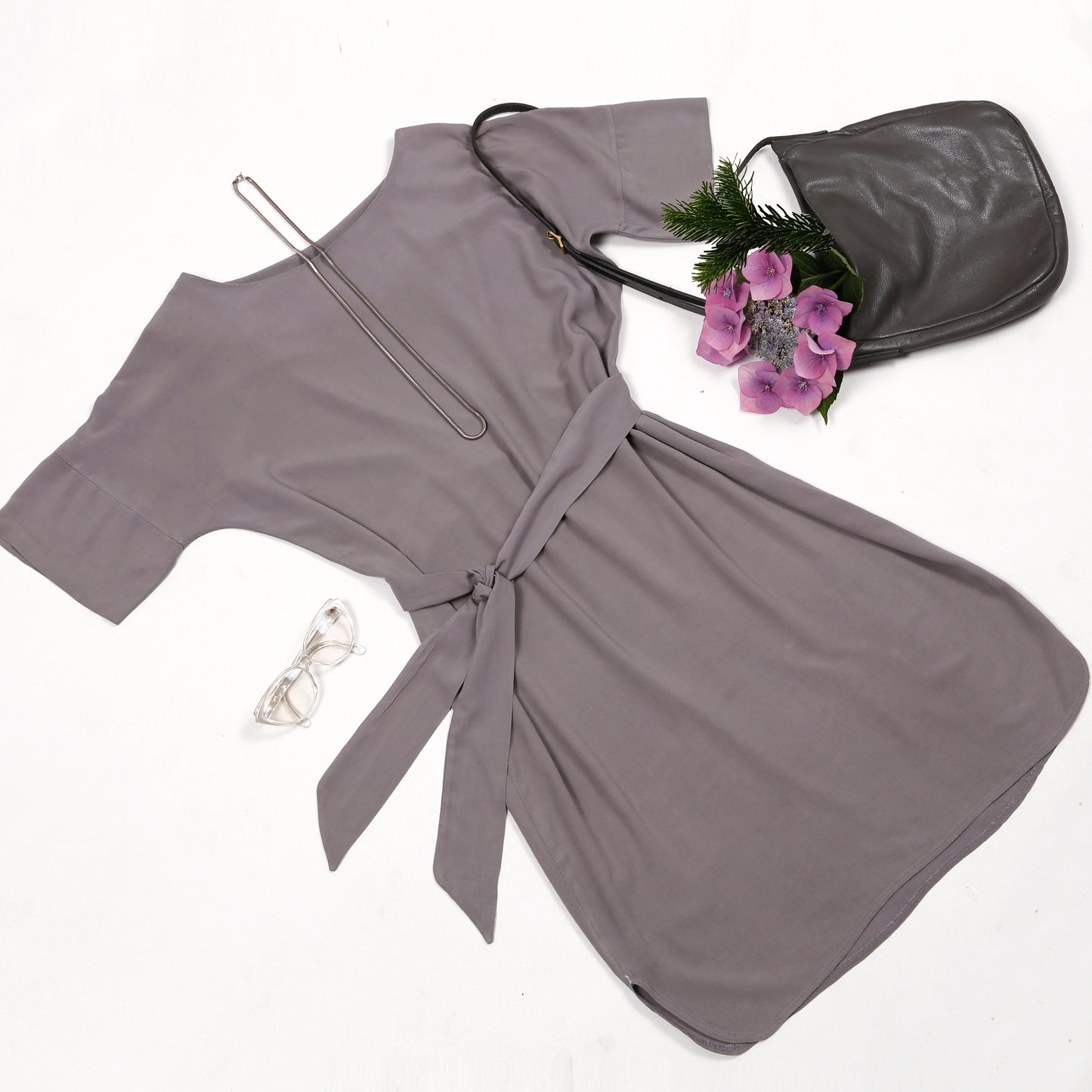 Kleid FRAU META | eBook