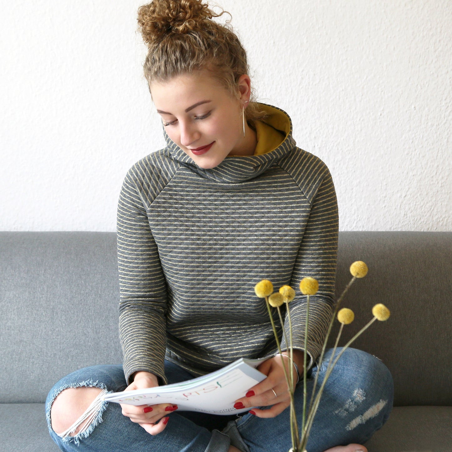 Hoodie FRAU TONI | Papierschnitt
