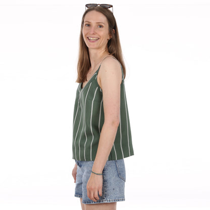 Top FRAU ASTA | Papierschnitt