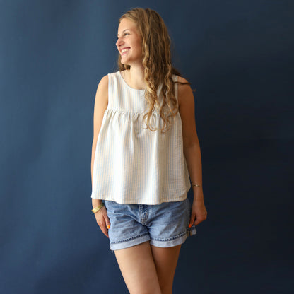 Top FRAU DELIA | Papierschnitt
