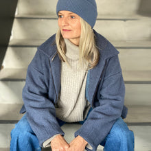 Laden Sie das Bild in den Galerie-Viewer, Jacke • FRAU EBBA, e-book