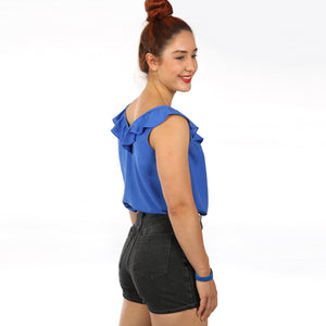 Top • FRAU LYDIA, PAPIERSCHNITT