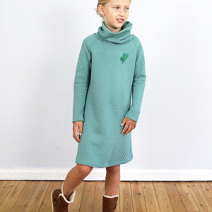 Sweatkleid mit Rollkragen, POLLY, Papierschnitt
